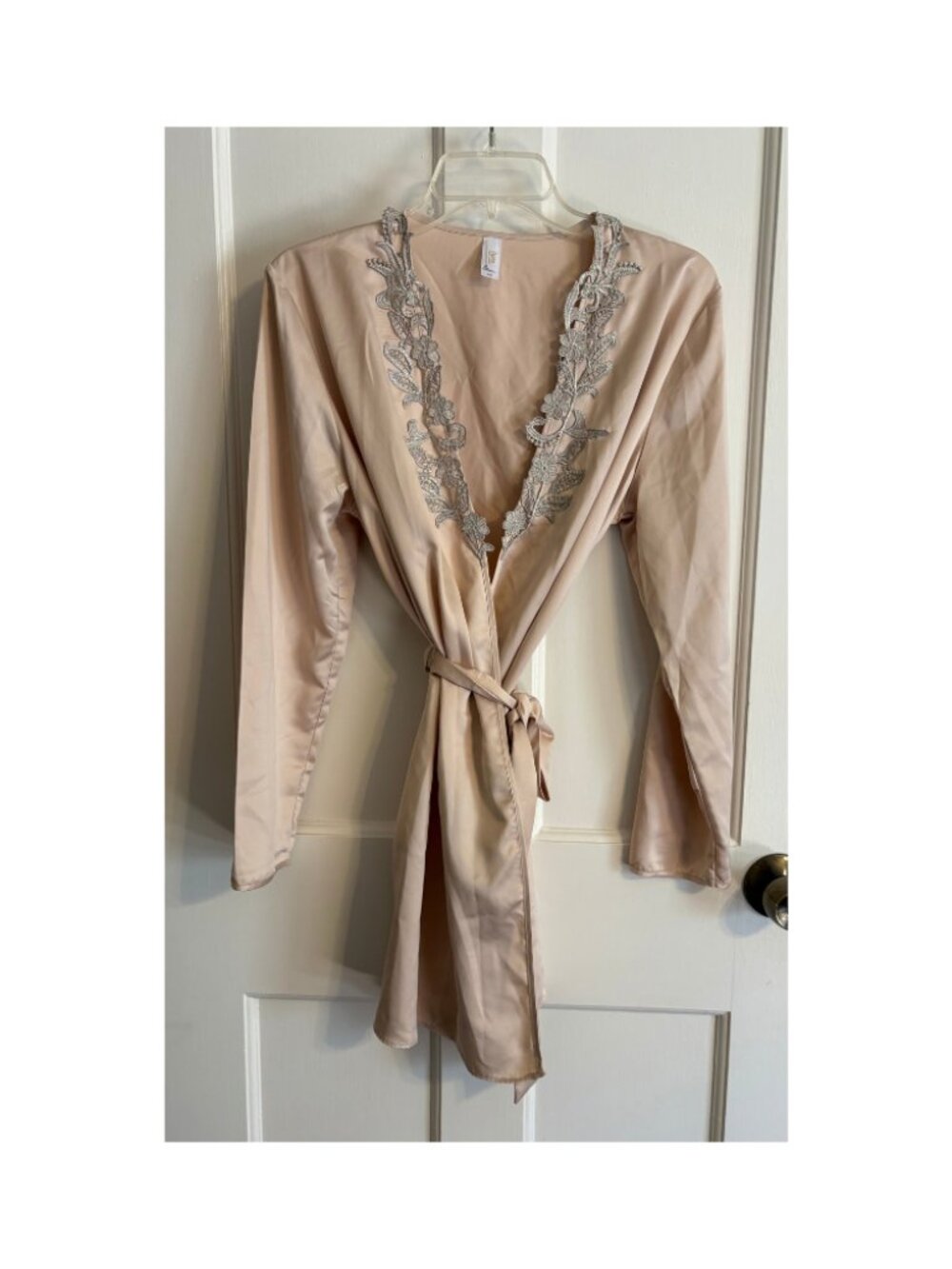 Flora Nikrooz champagne robe